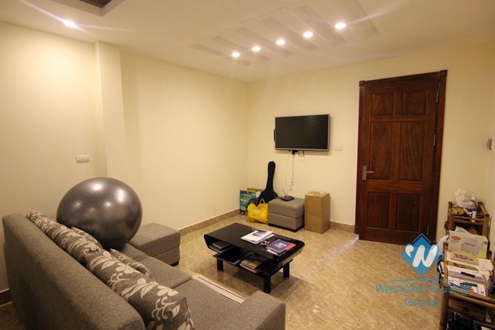 One big bedroom for rent in Tay Ho district, Closed Westlake